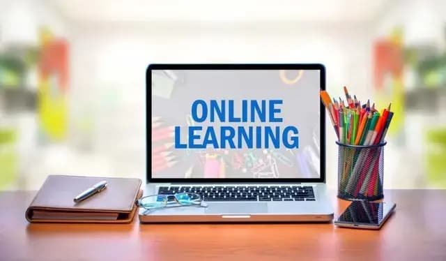 آموزش زبان انگلیسی در مجتمع آموزشی حکیم | از مبتدی تا پیشرفته در کشکوئیه
